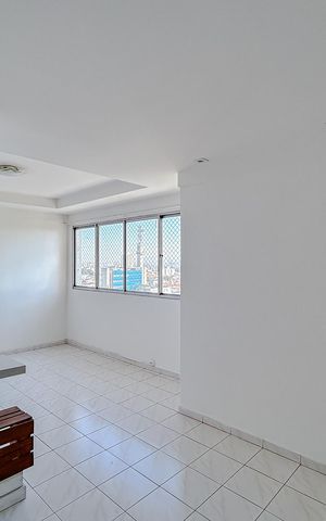 Apartamento para alugar com 74m², 2 quartos e 1 vagaSala