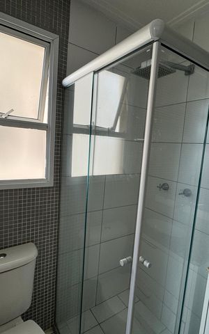 Apartamento para alugar com 65m², 2 quartos e 1 vaga Apartamento para alugar com 65m², 2 quartos e 1 vagaBanheiro da Suíte