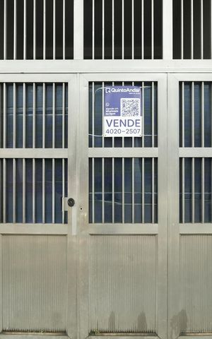 Casa para alugar com 205m², 4 quartos e 1 vagaPlaca