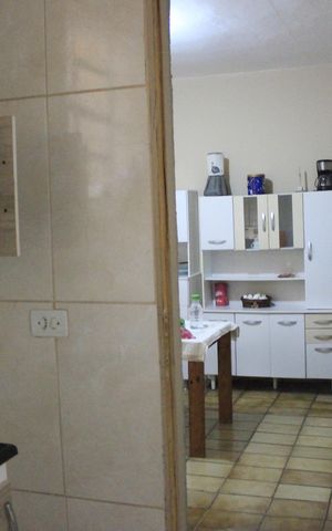 Casa à venda com 600m², 6 quartos e 6 vagasBanheiro social (casa 1)