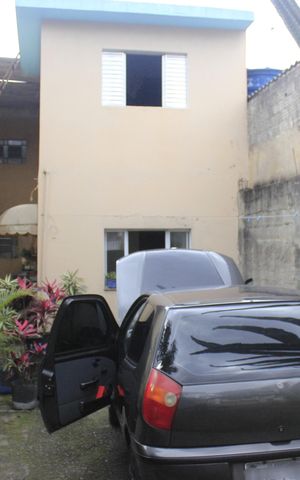 Casa à venda com 600m², 6 quartos e 6 vagasQuintal/ Garagem 
