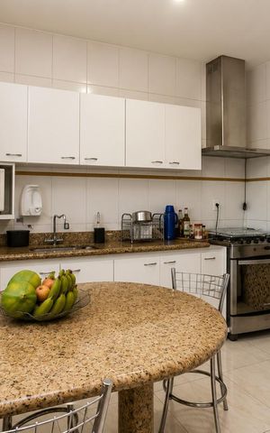 Apartamento à venda com 180m², 4 quartos e 2 vagas