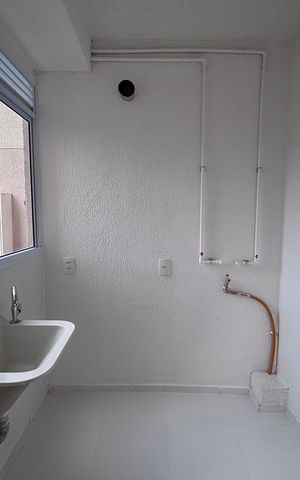 Apartamento à venda com 43m², 2 quartos e 1 vaga Apartamento à venda com 43m², 2 quartos e 1 vagaÁrea de Serviço