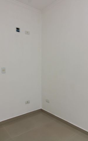 Casa de condomínio à venda com 155m², 3 quartos e 4 vagassuíte 2