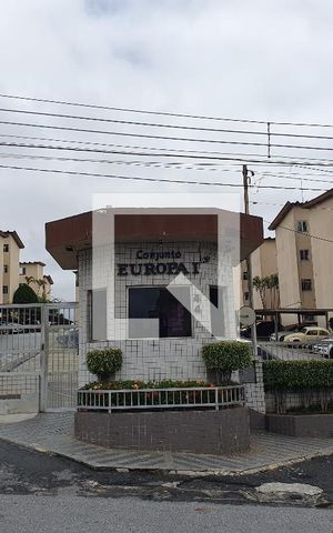 Apartamento à venda com 65m², 3 quartos e 1 vaga Apartamento à venda com 65m², 3 quartos e 1 vagaFachada e portaria