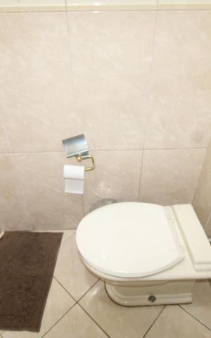 Casa à venda com 280m², 3 quartos e 2 vagasLavabo