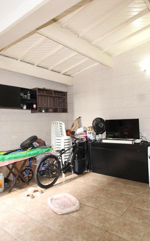 Casa à venda com 280m², 3 quartos e 2 vagasÁrea Gourmet / Área de Serviço