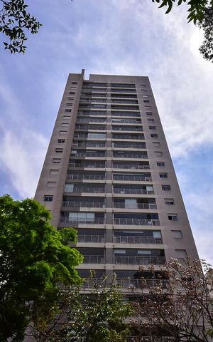Apartamento à venda com 96m², 3 quartos e 2 vagasFachada