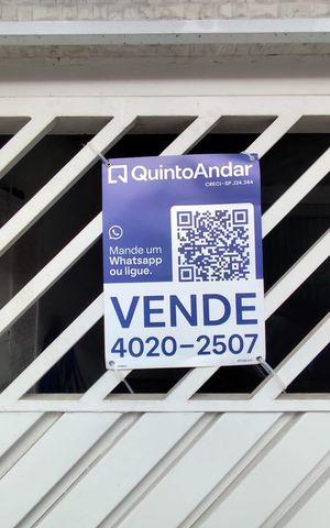 Casa à venda com 250m², 3 quartos e 3 vagas Casa à venda com 250m², 3 quartos e 3 vagasPlaquinha
