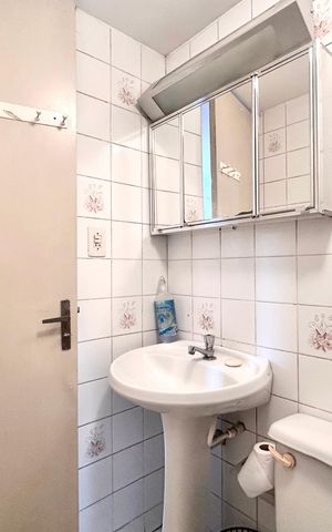 Apartamento à venda com 62m², 2 quartos e 1 vaga Apartamento à venda com 62m², 2 quartos e 1 vagaBanheiro