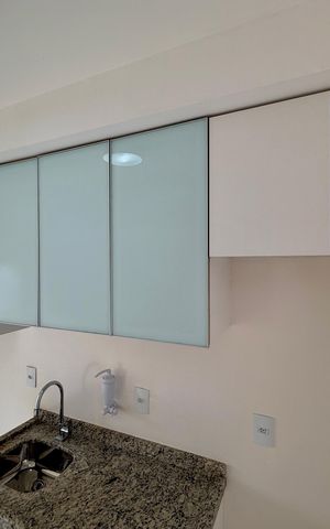 Apartamento à venda com 76m², 2 quartos e 2 vagas Apartamento à venda com 76m², 2 quartos e 2 vagasCozinha