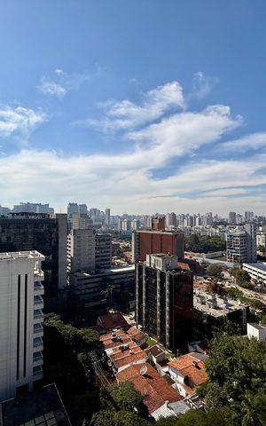 Apartamento à venda com 76m², 2 quartos e 2 vagas Apartamento à venda com 76m², 2 quartos e 2 vagasVista
