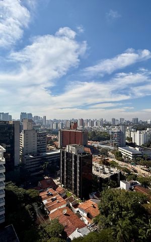 Apartamento à venda com 76m², 2 quartos e 2 vagas Apartamento à venda com 76m², 2 quartos e 2 vagasVista Suíte 1