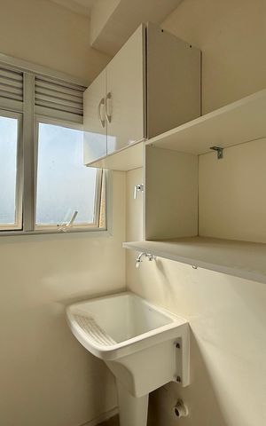 Apartamento à venda com 76m², 2 quartos e 2 vagas Apartamento à venda com 76m², 2 quartos e 2 vagasÁrea de Serviço