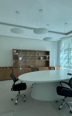 Apartamento à venda com 76m², 2 quartos e 2 vagas Apartamento à venda com 76m², 2 quartos e 2 vagasCoworking