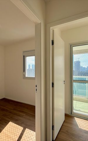 Apartamento à venda com 76m², 2 quartos e 2 vagas Apartamento à venda com 76m², 2 quartos e 2 vagasCorredor Quartos