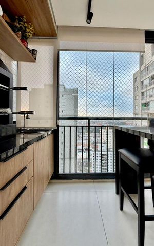 Apartamento à venda com 106m², 2 quartos e 2 vagas Apartamento à venda com 106m², 2 quartos e 2 vagasVaranda