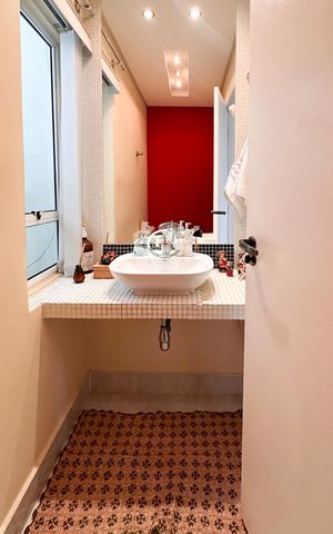 Casa à venda com 291m², 3 quartos e 4 vagasLavabo