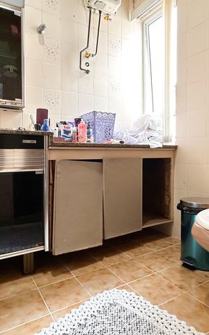 Casa à venda com 291m², 3 quartos e 4 vagasBanheiro Social