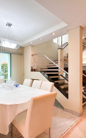 Casa à venda com 291m², 3 quartos e 4 vagasSala de Jantar
