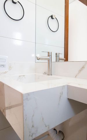 Apartamento para alugar com 65m², 2 quartos e sem vaga Apartamento para alugar com 65m², 2 quartos e sem vagaBanheiro da Suíte 1