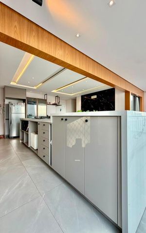 Apartamento à venda com 106m², 4 quartos e 2 vagas Apartamento à venda com 106m², 4 quartos e 2 vagasCozinha