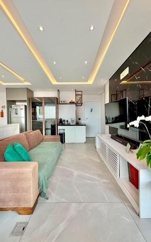 Apartamento à venda com 106m², 4 quartos e 2 vagas Apartamento à venda com 106m², 4 quartos e 2 vagasSala