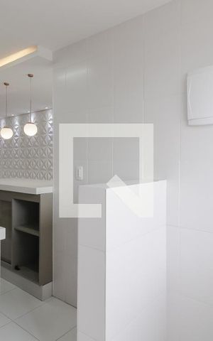 Apartamento à venda com 50m², 2 quartos e 1 vaga Apartamento à venda com 50m², 2 quartos e 1 vagaÁrea de serviço