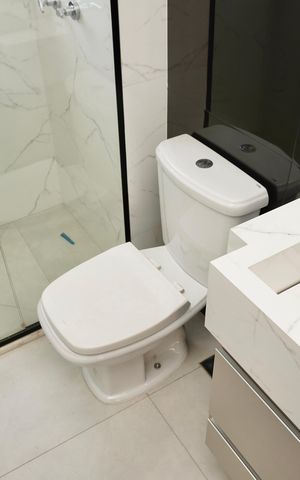 Apartamento à venda com 58m², 2 quartos e 1 vagaBanheiro Social