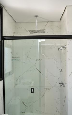 Apartamento à venda com 58m², 2 quartos e 1 vagaSuíte - Banheiro 
