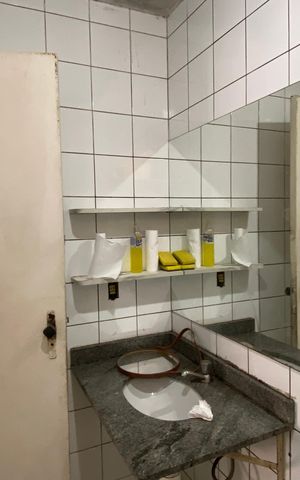 Apartamento para alugar com 60m², 2 quartos e 1 vaga Apartamento para alugar com 60m², 2 quartos e 1 vagaBanheiro social