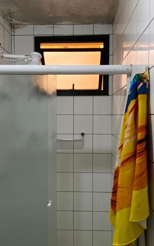 Apartamento para alugar com 60m², 2 quartos e 1 vaga Apartamento para alugar com 60m², 2 quartos e 1 vagaBanheiro social
