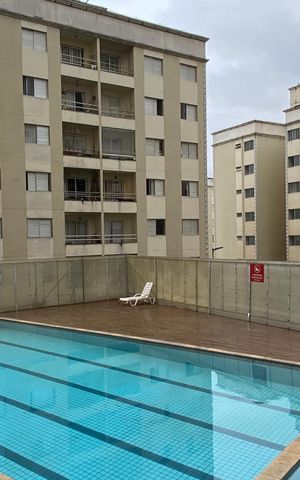 Apartamento para alugar com 60m², 2 quartos e 1 vaga Apartamento para alugar com 60m², 2 quartos e 1 vagaÁrea comum - Piscina