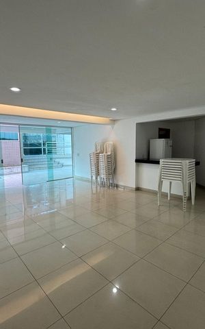 Apartamento à venda com 146m², 2 quartos e 2 vagasÁrea externa