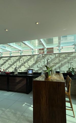 Apartamento à venda com 146m², 2 quartos e 2 vagasÁrea externa