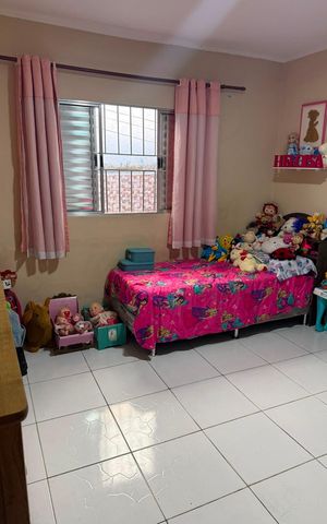 Casa à venda com 116m², 2 quartos e 2 vagas Casa à venda com 116m², 2 quartos e 2 vagasQuarto 2