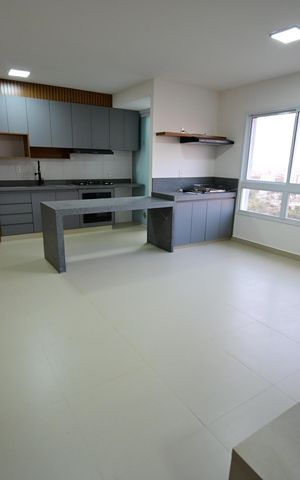 Apartamento para alugar com 93m², 3 quartos e 2 vagas