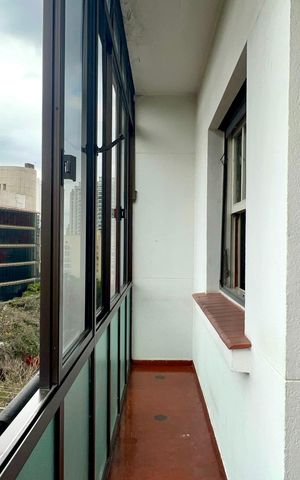Apartamento à venda com 126m², 3 quartos e 2 vagas Apartamento à venda com 126m², 3 quartos e 2 vagasVaranda da sala