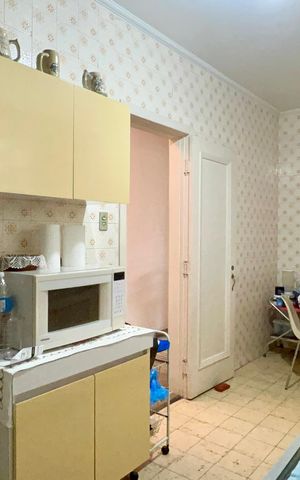 Apartamento à venda com 126m², 3 quartos e 2 vagas Apartamento à venda com 126m², 3 quartos e 2 vagasCozinha