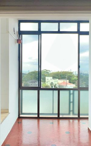 Apartamento à venda com 126m², 3 quartos e 2 vagas Apartamento à venda com 126m², 3 quartos e 2 vagasVaranda da sala