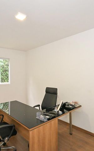 Casa para alugar com 690m², 6 quartos e 5 vagasQuarto 4