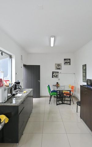 Casa para alugar com 690m², 6 quartos e 5 vagasCozinha