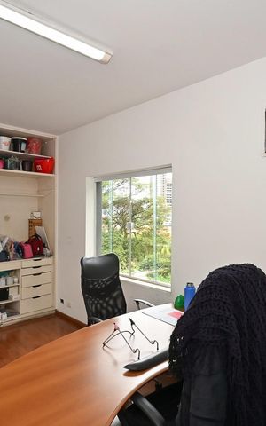 Casa para alugar com 690m², 6 quartos e 5 vagasSuíte 2