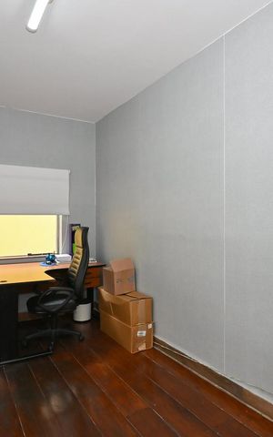 Casa para alugar com 690m², 6 quartos e 5 vagasBanheiro 2