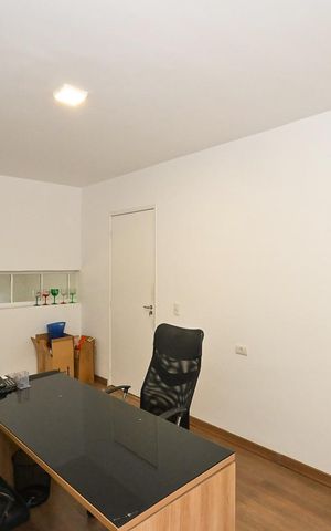 Casa para alugar com 690m², 6 quartos e 5 vagasQuarto 4