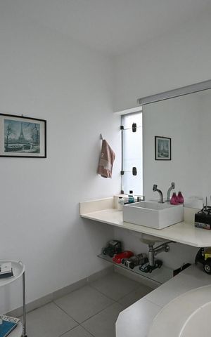 Casa para alugar com 690m², 6 quartos e 5 vagasBanheiro Suíte 1