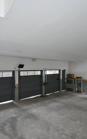 Casa para alugar com 690m², 6 quartos e 5 vagasGaragem