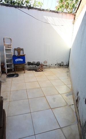 Casa à venda com 125m², 3 quartos e 2 vagas