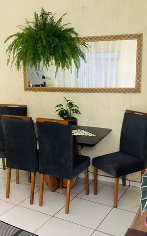 Casa à venda com 130m², 2 quartos e 1 vaga
