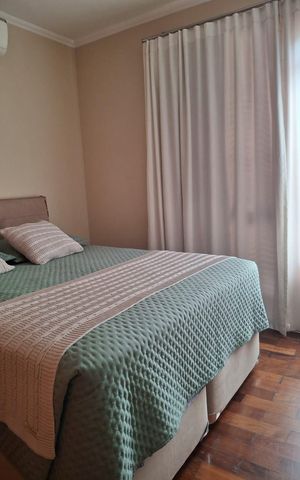 Casa à venda com 141m², 3 quartos e 2 vagas Casa à venda com 141m², 3 quartos e 2 vagasQuarto